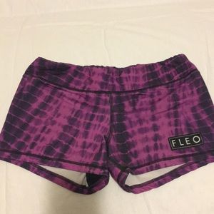 FLEO workout shorts